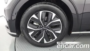 Kia EV6, 2022 — миниатюра 5