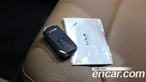 Kia EV6, 2022 — миниатюра 30