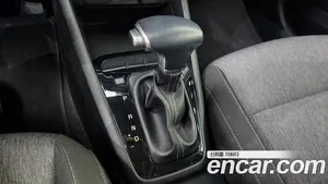 Kia Stonic, 2018 — миниатюра 12