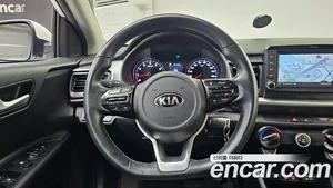 Kia Stonic, 2018 — миниатюра 19