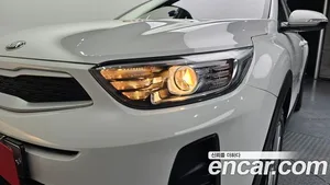 Kia Stonic, 2018 — миниатюра 8