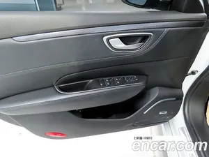 Renault SM6, 2016 — миниатюра 12