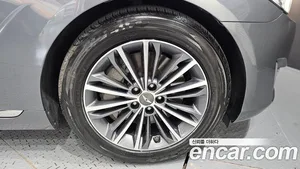 Genesis EQ900, 2016 — миниатюра 7