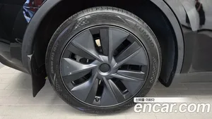 Tesla Model Y, 2024 — миниатюра 5