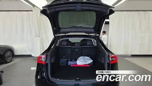 Tesla Model Y, 2024 — миниатюра 26