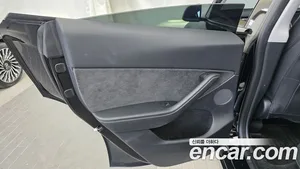 Tesla Model Y, 2024 — миниатюра 15
