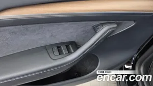 Tesla Model Y, 2024 — миниатюра 30