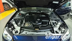Mercedes-Benz E-Class, 2021 — миниатюра 6