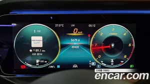 Mercedes-Benz E-Class, 2021 — миниатюра 8