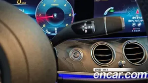 Mercedes-Benz E-Class, 2021 — миниатюра 9