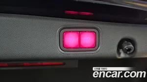 Mercedes-Benz E-Class, 2021 — миниатюра 14