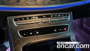 Mercedes-Benz E-Class, 2021 — миниатюра 16