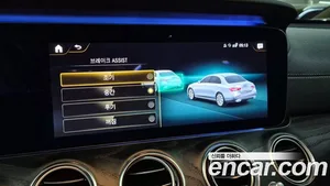 Mercedes-Benz E-Class, 2021 — миниатюра 20