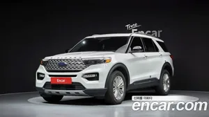Ford Explorer, 2022 — миниатюра 1