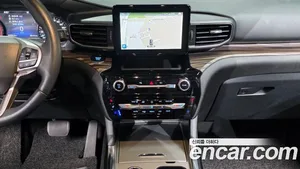 Ford Explorer, 2022 — миниатюра 20