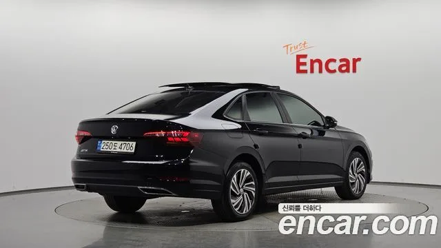 Volkswagen Jetta, 2021 — фото автомобиля из Кореи