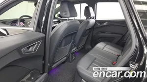 Audi Q4 e-tron, 2022 — миниатюра 15