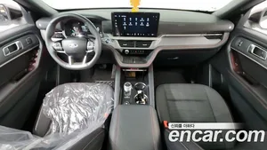 Ford Explorer, 2024 — миниатюра 10