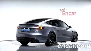 Tesla Model 3, 2024 — миниатюра 1