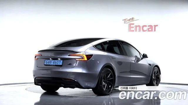 Tesla Model 3, 2024 — фото автомобиля из Кореи