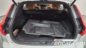 Volvo V60, 2023 — миниатюра 26