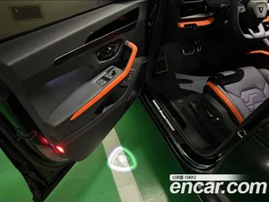 Lamborghini Urus, 2026 — миниатюра 9