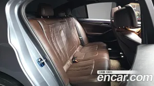 BMW 5-Series, 2017 — миниатюра 17