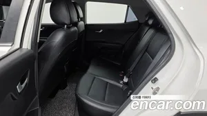 Kia Stonic, 2017 — миниатюра 12