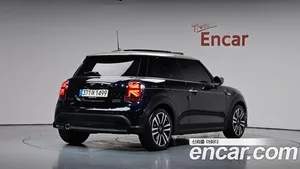 Mini Cooper, 2021 — миниатюра 2