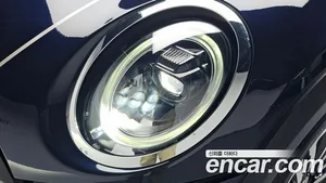 Mini Cooper, 2021 — миниатюра 8