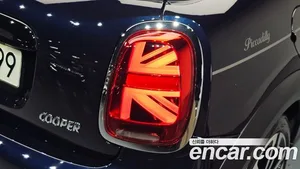 Mini Cooper, 2021 — миниатюра 9