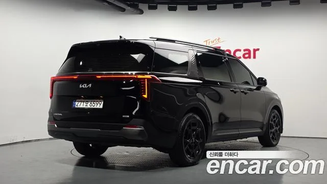 Kia Carnival, 2025 — фото автомобиля из Кореи