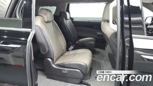 Kia Carnival, 2025 — миниатюра 16