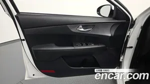 Kia K3, 2023 — миниатюра 14