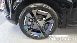 Kia EV3, 2025 — миниатюра 5