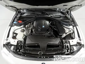 BMW 3-Series, 2017 — миниатюра 6