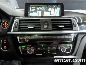 BMW 3-Series, 2017 — миниатюра 13