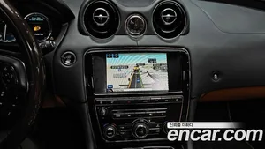 Jaguar XJ, 2015 — миниатюра 18