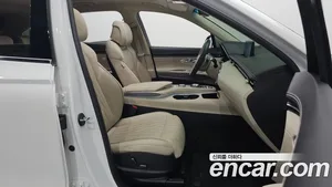 Genesis GV70, 2023 — миниатюра 12