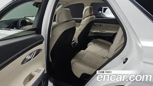 Genesis GV70, 2023 — миниатюра 17