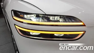 Genesis GV70, 2023 — миниатюра 7