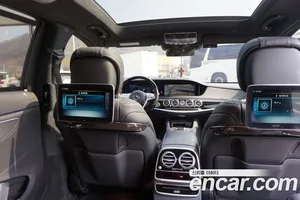 Mercedes-Benz S-Class, 2017 — миниатюра 12