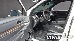Ford Explorer, 2016 — миниатюра 10
