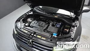 Volkswagen Tiguan, 2021 — миниатюра 6