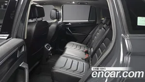 Volkswagen Tiguan, 2021 — миниатюра 16