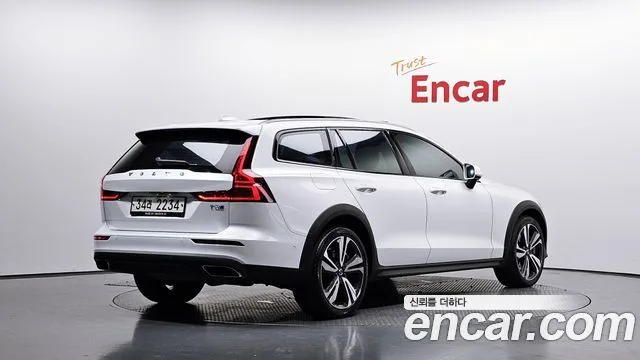 Volvo V60, 2019 — фото автомобиля из Кореи