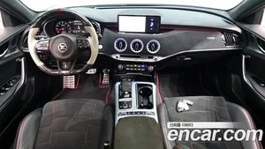 Kia Stinger, 2022 — миниатюра 10