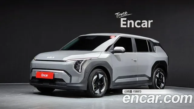 Kia EV3, 2025 — фото автомобиля из Кореи
