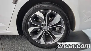 Renault SM6, 2018 — миниатюра 7