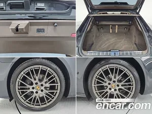 Porsche Panamera, 2023 — миниатюра 20